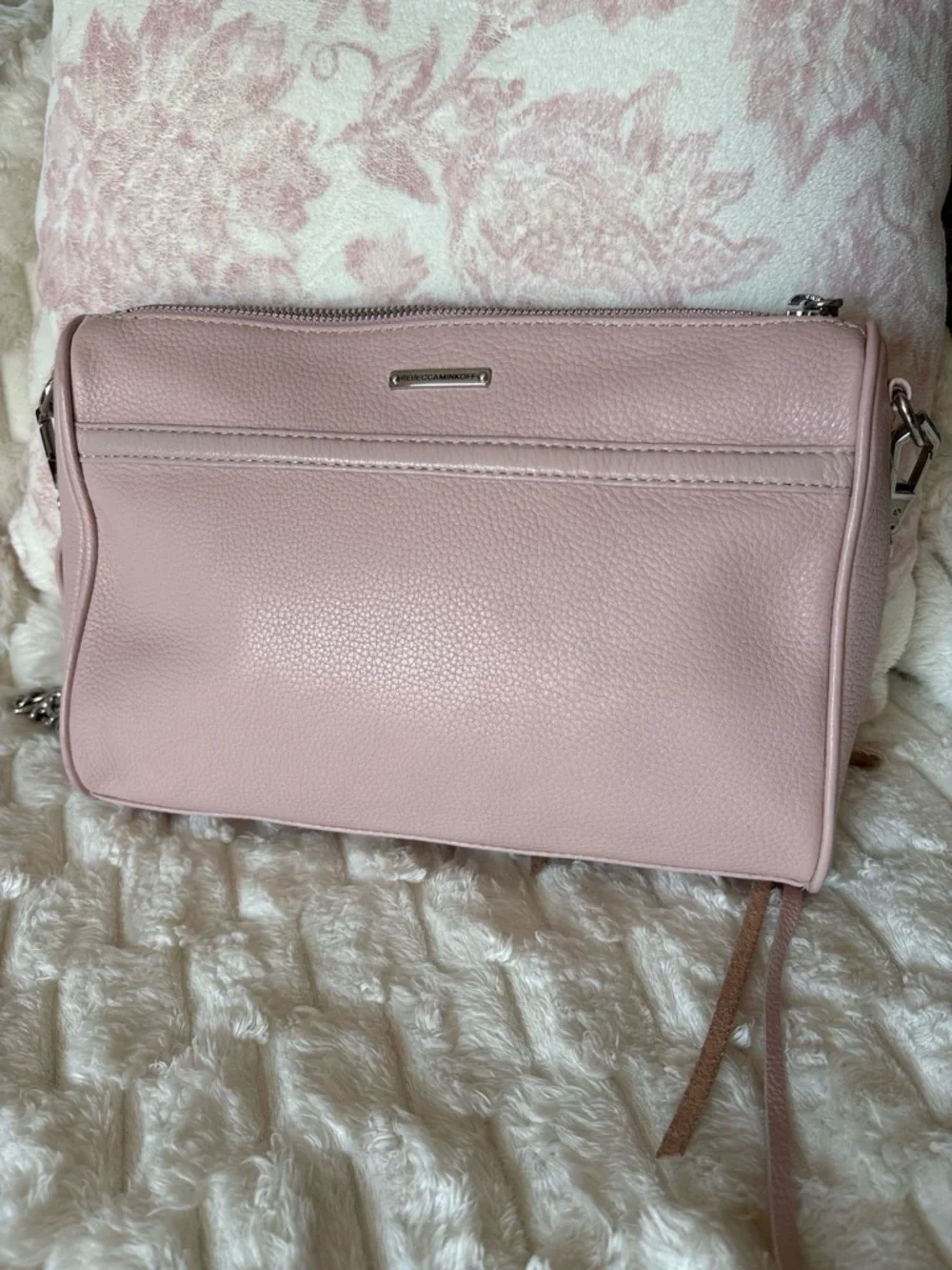 Rebecca Minkoff 🌸color blush